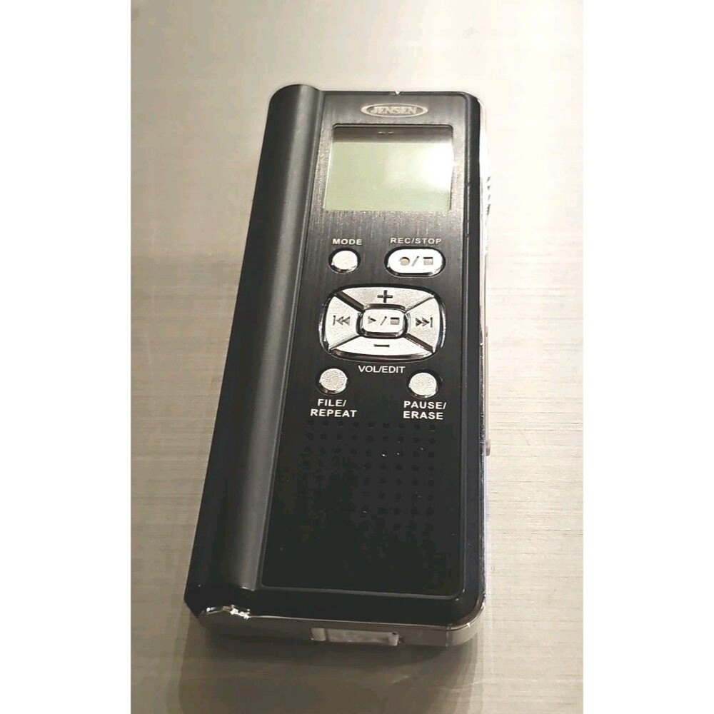 Jensen Digital Voice Recorder DR-115  Batteries Are Included
